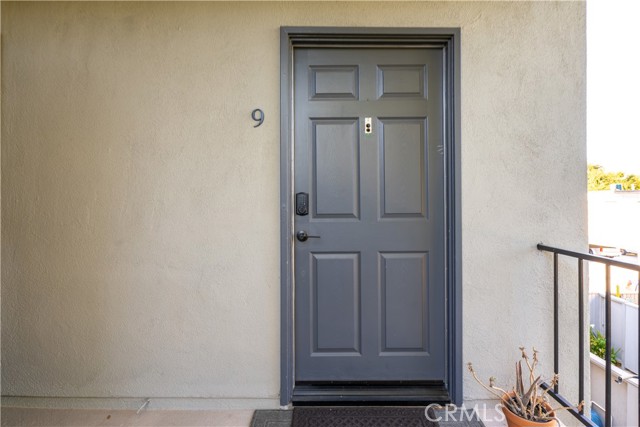 Detail Gallery Image 3 of 24 For 6041 Fountain Park St #9,  Woodland Hills,  CA 91367 - 2 Beds | 1 Baths
