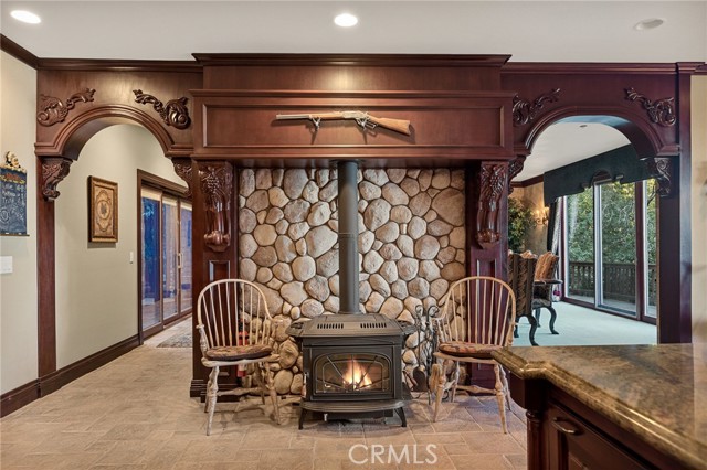 Detail Gallery Image 20 of 71 For 293 Fairway Dr, Lake Arrowhead,  CA 92352 - 6 Beds | 7/1 Baths