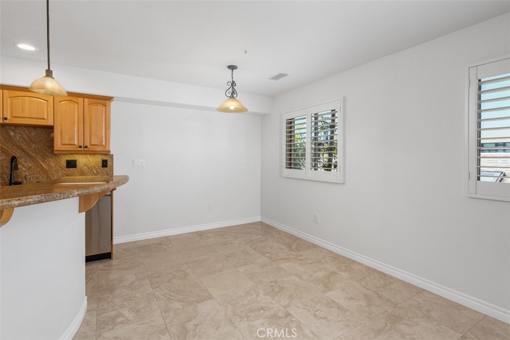 7540 Draper Ave - photo 15