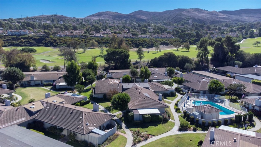 MLS #OC25252443 image #54