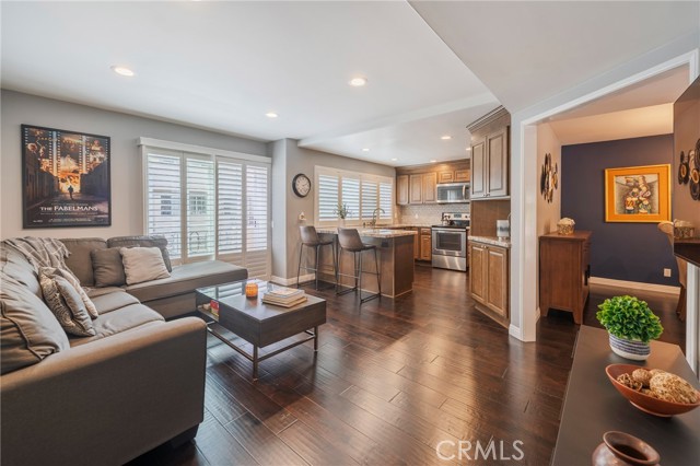 Detail Gallery Image 11 of 51 For 19322 Archfield Ln, Huntington Beach,  CA 92648 - 3 Beds | 2/1 Baths