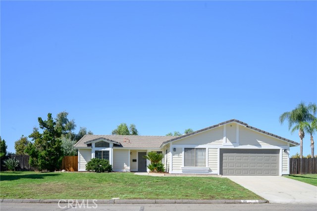 151 Heron Ln, Riverside, CA 92507