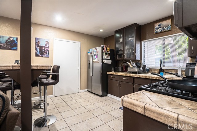 Detail Gallery Image 10 of 24 For 11737 Bellman Ave, Downey,  CA 90241 - – Beds | – Baths