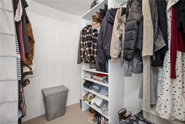 36 Nightingale Dr. Drive, Aliso Viejo CA: https://media.crmls.org/medias/de27a904-f556-4daf-be70-21c6ac5949e8.jpg