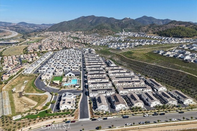 35246 Blossom, Fallbrook CA: https://media.crmls.org/medias/de28c4b0-932d-436a-95d1-88d4b145df15.jpg