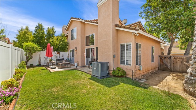 Detail Gallery Image 33 of 45 For 2215 Arabian Way, Corona,  CA 92879 - 3 Beds | 2/1 Baths