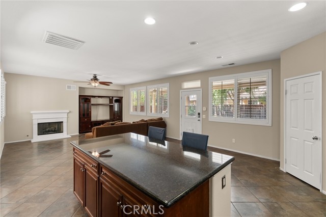 Detail Gallery Image 24 of 56 For 32487 Meadow Glen Ct, Wildomar,  CA 92595 - 7 Beds | 5 Baths