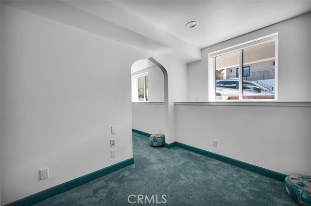 Detail Gallery Image 32 of 37 For 225 33rd, Hermosa Beach,  CA 90254 - 5 Beds | 5 Baths