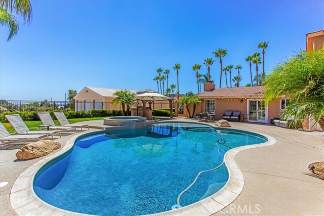 35225 Crystal Street, Yucaipa CA: https://media.crmls.org/medias/de2a2602-e08b-4205-85ca-08df7491a675.jpg