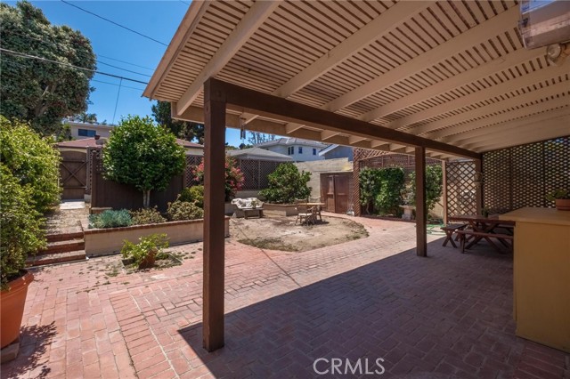 652 35th, Manhattan Beach, California 90266, 4 Bedrooms Bedrooms, 0 ,2 BathroomsBathrooms,Residential,For Sale,35th,0,SB26119419 652 35th, Manhattan Beach, California 90266, 4 Bedrooms Bedrooms, 0 ,2 BathroomsBathrooms,Residential,For Sale,35th,0,SB26119419