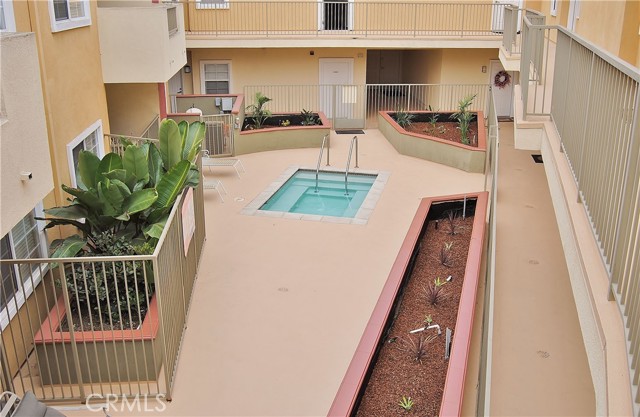 Detail Gallery Image 5 of 20 For 1215 E San Antonio Dr, Long Beach,  CA 90807 - 3 Beds | 2 Baths