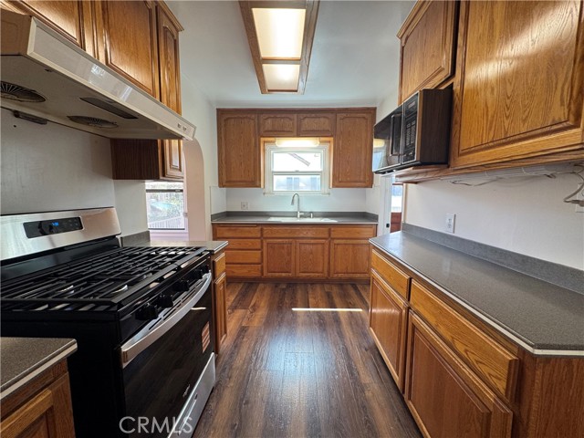 Detail Gallery Image 8 of 22 For 1615 S Monterey St, Alhambra,  CA 91801 - 3 Beds | 2 Baths