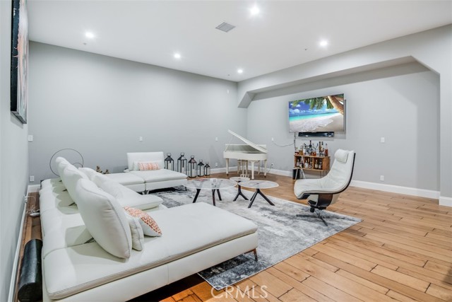 26010 Rolling Hills Road, Rolling Hills Estates, California 90274, 4 Bedrooms Bedrooms, ,4 BathroomsBathrooms,Residential,Sold,Rolling Hills,PV22014791