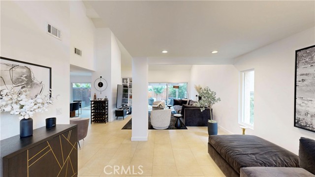 1421 Rust Court, Claremont CA: https://media.crmls.org/medias/de304ece-91ef-424b-a514-160b5c9455f8.jpg