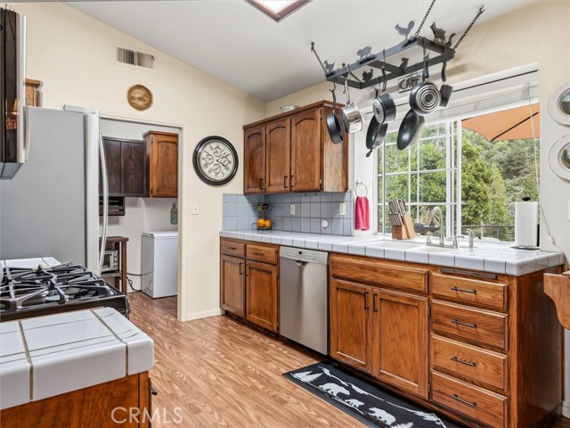 Detail Gallery Image 13 of 54 For 6132 Chowchilla Mountain, Mariposa,  CA 95338 - 3 Beds | 2 Baths