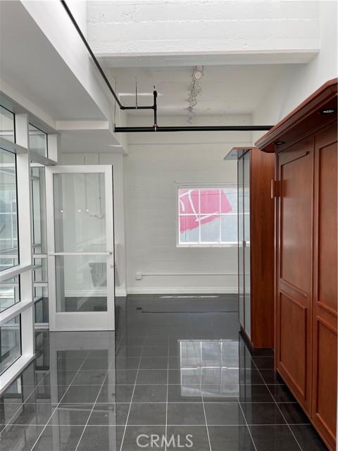 Detail Gallery Image 40 of 75 For 420 S San Pedro St #102,  Los Angeles,  CA 90013 - 2 Beds | 1/1 Baths