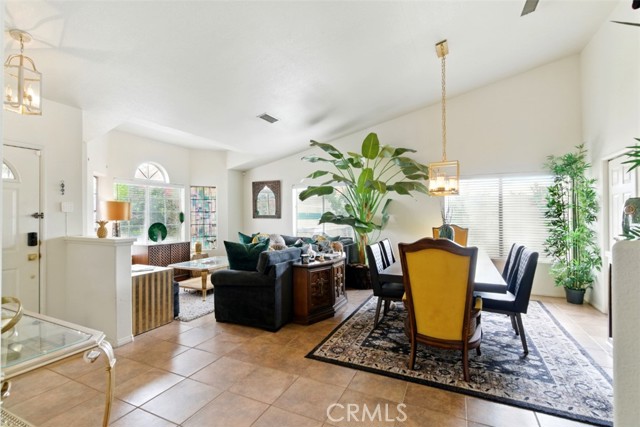 68820 San Felipe Road, Cathedral City CA: https://media.crmls.org/medias/de314f8c-d56d-4419-909f-7057ab51a6bf.jpg