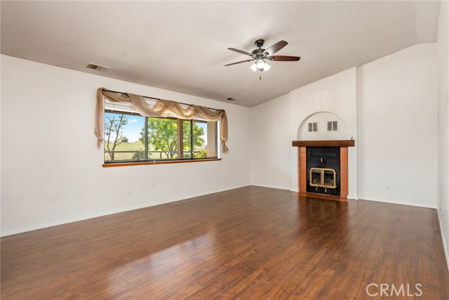 Detail Gallery Image 12 of 44 For 1375 Grana Pl, San Miguel,  CA 93451 - 4 Beds | 2 Baths
