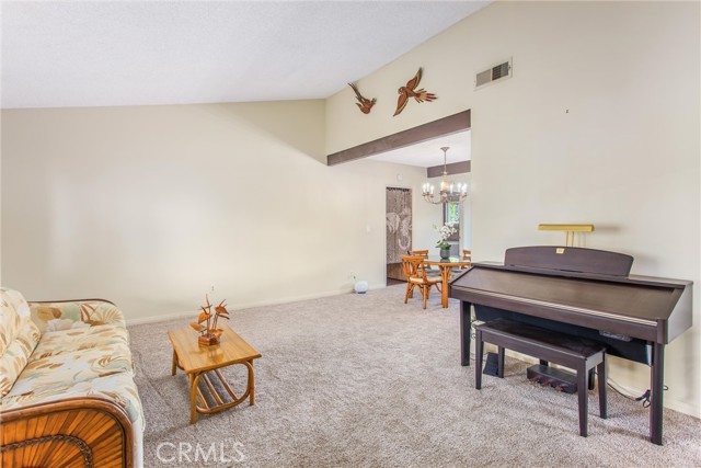 Detail Gallery Image 7 of 29 For 2605 La Praix St, Highland,  CA 92346 - 4 Beds | 2 Baths