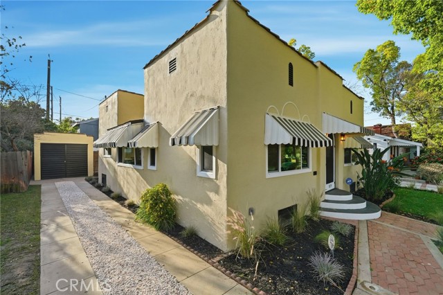 Detail Gallery Image 50 of 58 For 829 N Valley, Burbank,  CA 91505 - 2 Beds | 2 Baths