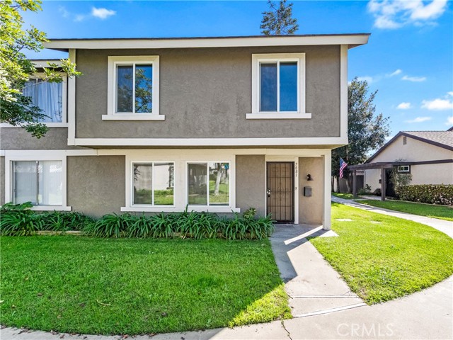 Front Image Thumbnail for CRPW26046436