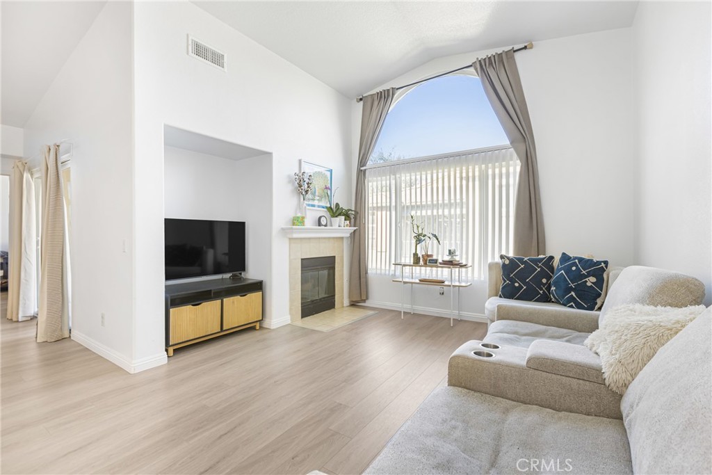 MLS #IV25265936 image #12