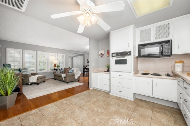 Detail Gallery Image 20 of 33 For 1260 Northwood Rd 164b,  Seal Beach,  CA 90740 - 2 Beds | 1 Baths