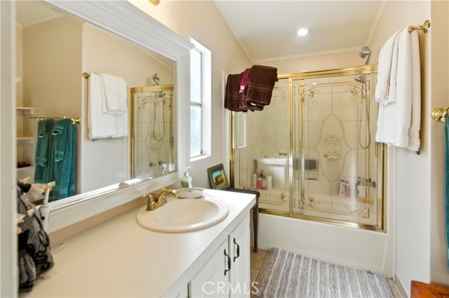 24425 Woolsey Canyon Road, Canoga Park CA: https://media.crmls.org/medias/de366706-bd8f-4114-9406-830f97d82571.jpg