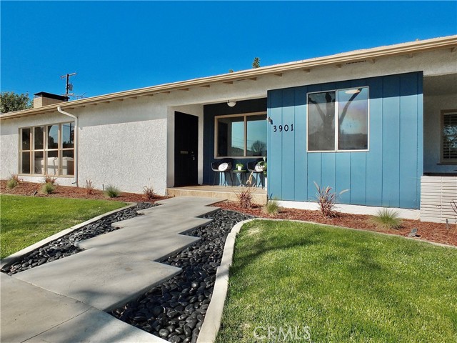 Image 2 for 3901 Rose Ave, Long Beach, CA 90807