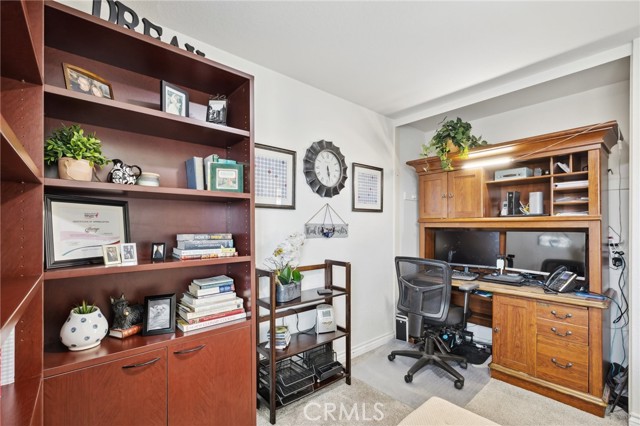 Image 34 of 50 For 6752 Laurelbrook Drive