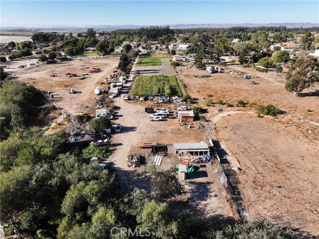 1418 Solomon Road, Santa Maria CA: https://media.crmls.org/medias/de380e54-b82e-4d92-bf79-045d62cd036d.jpg