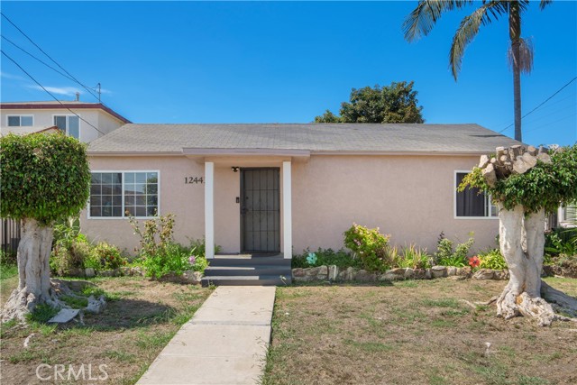 12443 York Avenue, Hawthorne CA: https://media.crmls.org/medias/de392043-c025-46b5-9afe-42acc357c2df.jpg