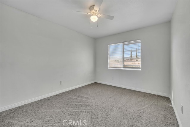 Detail Gallery Image 13 of 35 For 36418 Ramona, Palmdale,  CA 93550 - 3 Beds | 3 Baths