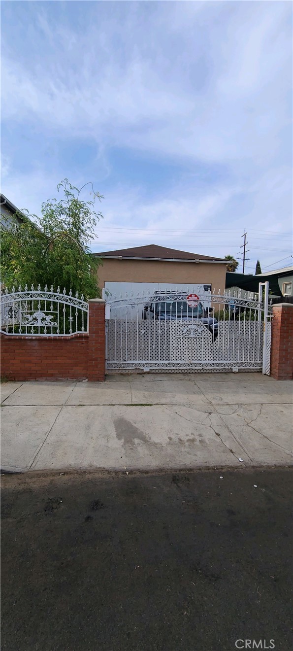 Image 2 for 331 E 64Th St, Los Angeles, CA 90003