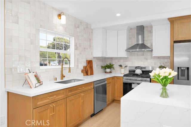 3306 San Anseline Avenue, Long Beach CA: https://media.crmls.org/medias/de39515a-ad34-407e-b12d-b56d5964a8a4.jpg