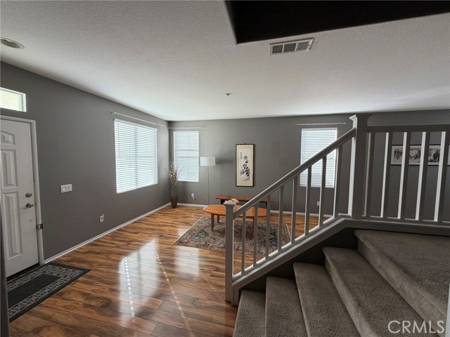 Detail Gallery Image 7 of 22 For 7442 Juneau, Fontana,  CA 92336 - 5 Beds | 3 Baths