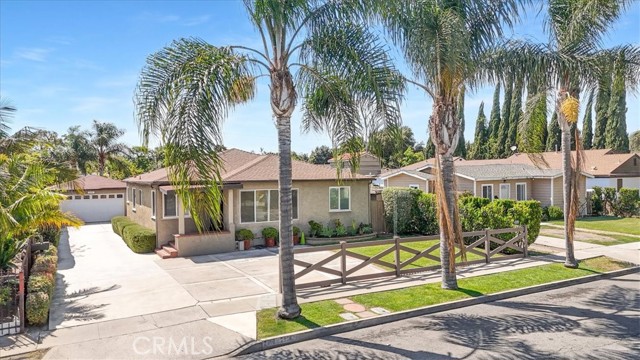 2114 Orange AVE