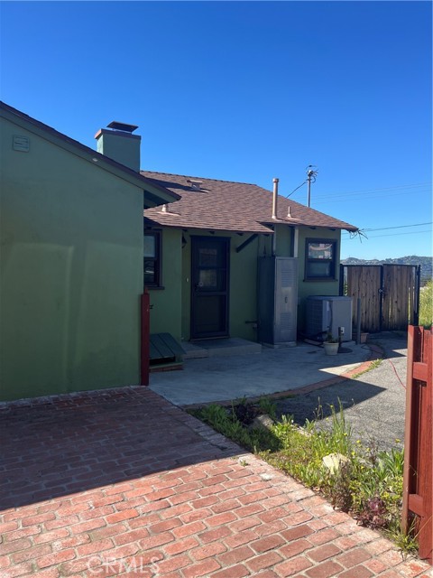 Detail Gallery Image 20 of 21 For 147 Las Flores, Altadena,  CA 91001 - 3 Beds | 1 Baths