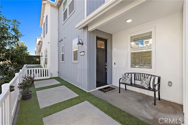 Detail Gallery Image 4 of 28 For 1141 Brush Creek, Rancho Mission Viejo,  CA 92694 - 3 Beds | 2/1 Baths