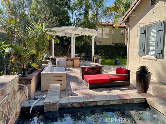 Front Image Thumbnail for CROC25250080