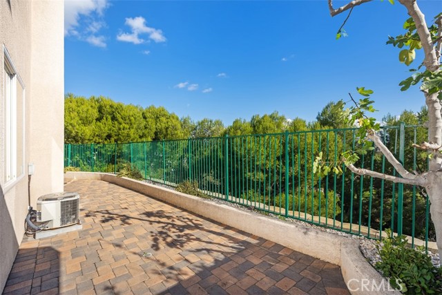 Detail Gallery Image 30 of 56 For 22 Rue Du Chateau, Aliso Viejo,  CA 92656 - 3 Beds | 2/1 Baths