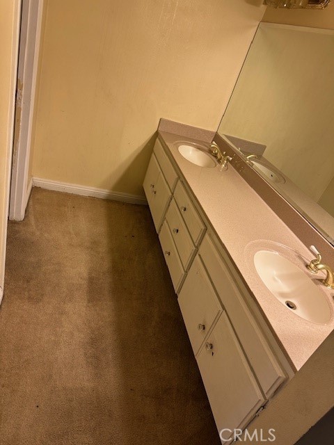 76 Ilex Drive, Newbury Park CA: https://media.crmls.org/medias/de3afc6f-6ffd-4077-9f0d-816331081739.jpg