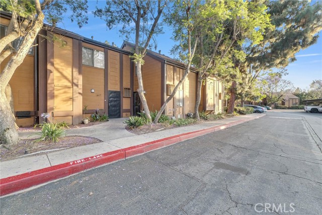 10636 Shoreline Drive, Norwalk CA: https://media.crmls.org/medias/de3c5033-a1ef-43d4-897e-0188b2849f42.jpg