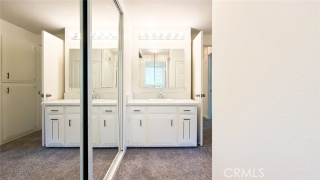 Detail Gallery Image 22 of 26 For 666 via Los Altos #B,  Laguna Woods,  CA 92637 - 2 Beds | 2 Baths