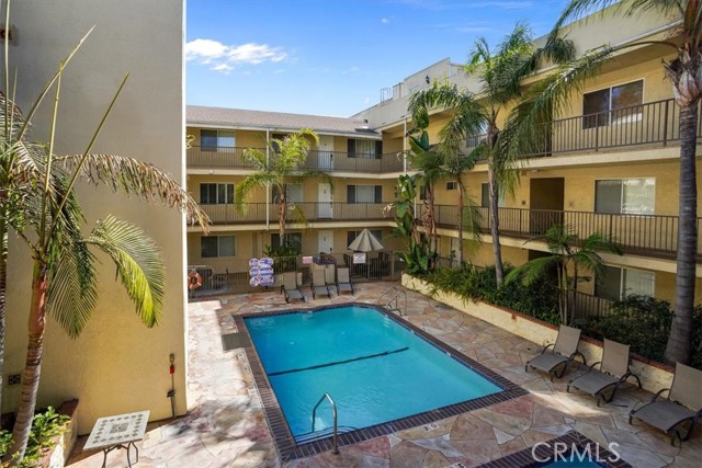 Detail Gallery Image 16 of 16 For 11044 Acama, North Hollywood,  CA 91602 - 2 Beds | 2 Baths