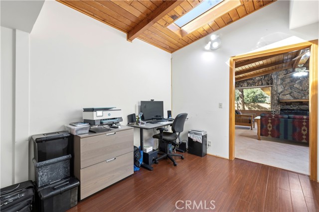 Detail Gallery Image 20 of 75 For 11950 Sierra Hwy, Agua Dulce,  CA 91390 - 3 Beds | 4 Baths