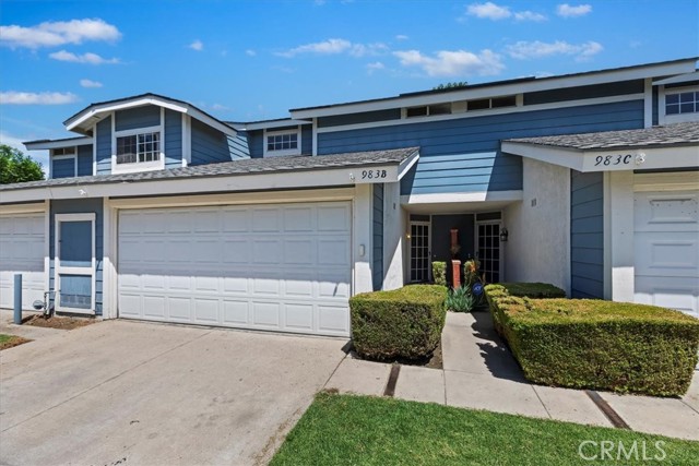 Detail Gallery Image 5 of 31 For 983 Elsa Ct #B,  Corona,  CA 92881 - 2 Beds | 2/1 Baths