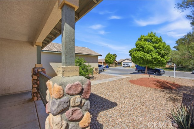 Detail Gallery Image 11 of 41 For 11735 Star, Adelanto,  CA 92301 - 3 Beds | 2 Baths