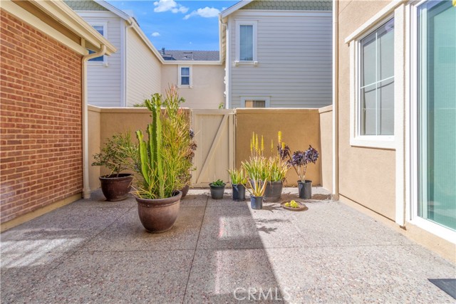 Detail Gallery Image 29 of 31 For 15526 Bonsai, Tustin,  CA 92782 - 3 Beds | 2/1 Baths
