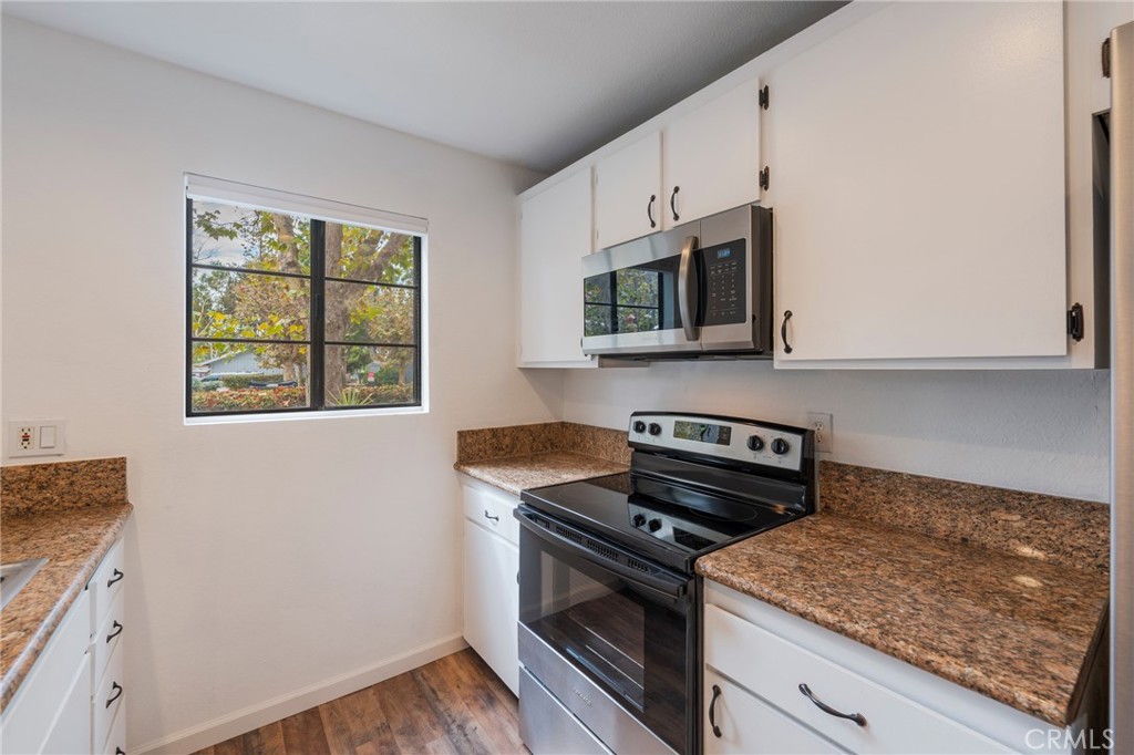 MLS #OC25239803 image #20